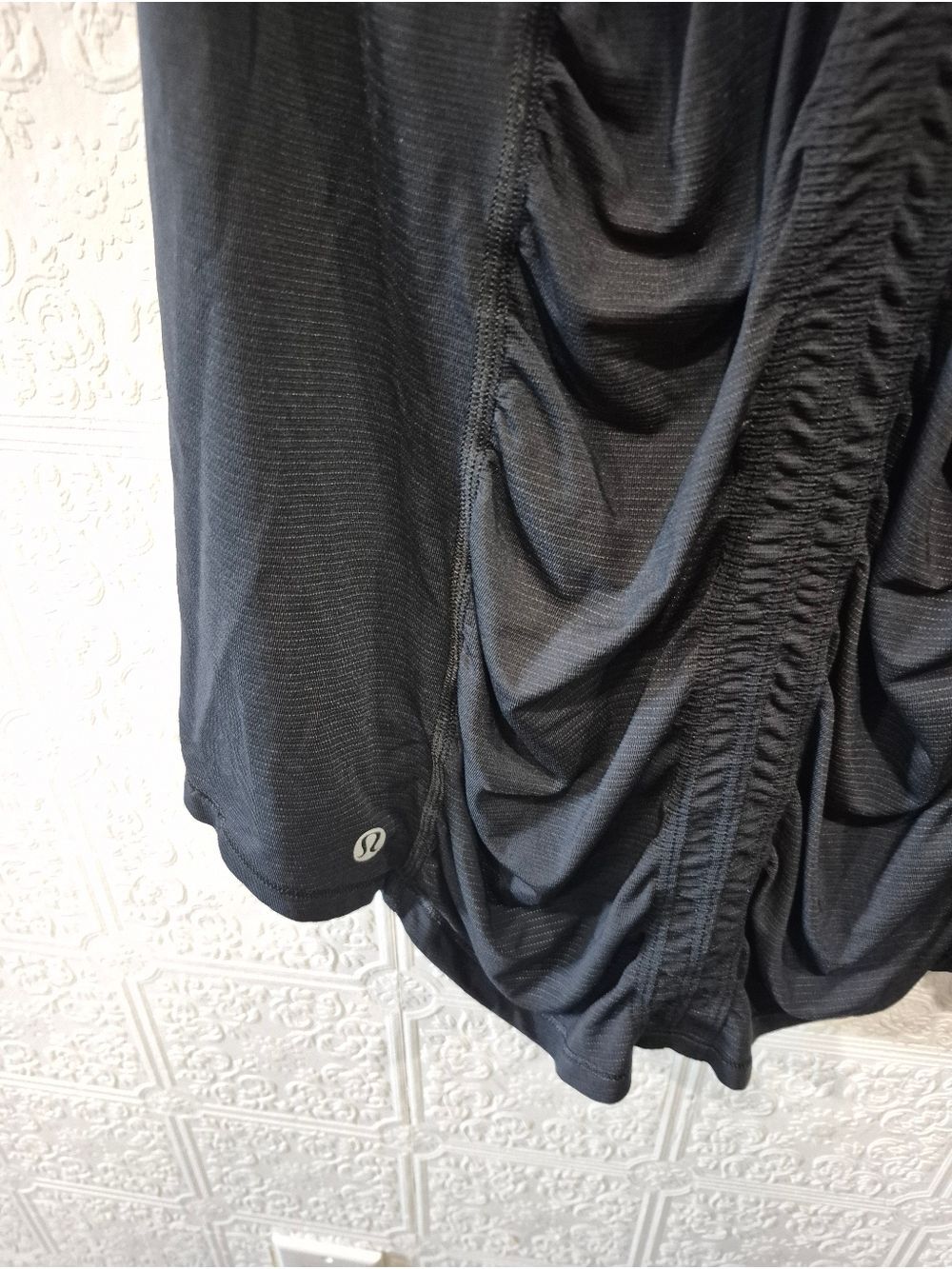 Lululemon Ruched Racerback Tank Top The Sweat Life Graphic Black Size 8 - Picture 4 of 5